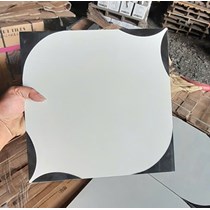 Gạch bông đá mờ giả cổ 30x30 trắng nhấn góc đen
