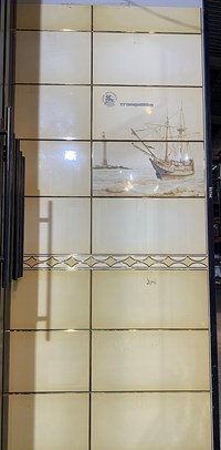 Gạch Trung Quốc 30x60 men kính